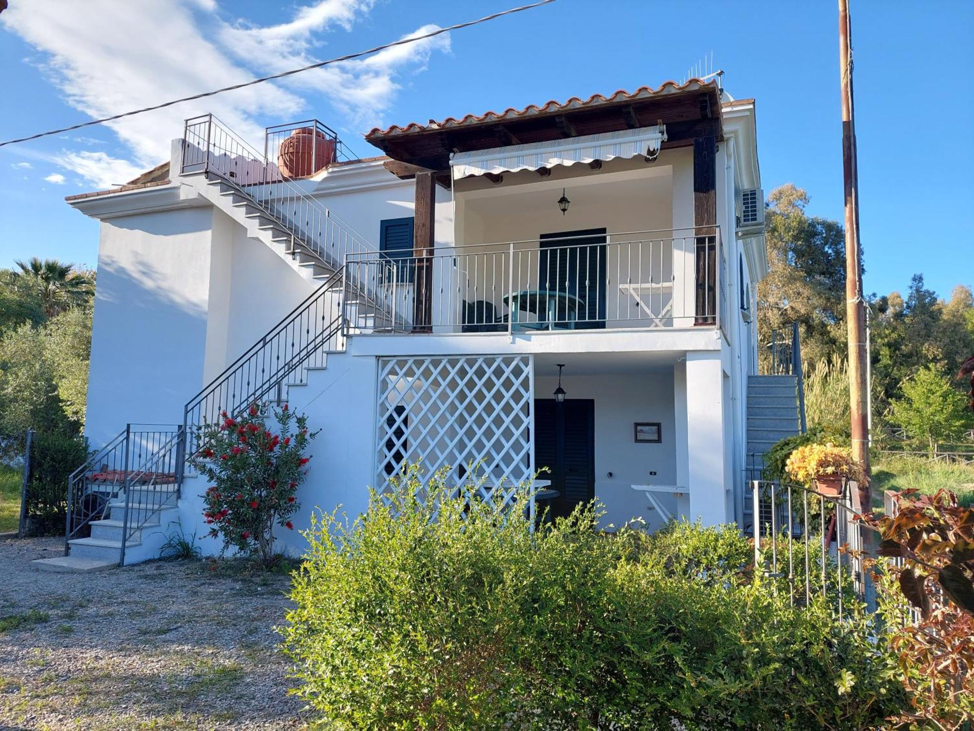 Deiana'S Apartment - Cardedu Beachside Екстер'єр фото